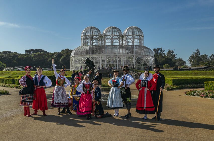 Arraiás, festas da tainha e do feijão e tradições regionais movimentam o turismo