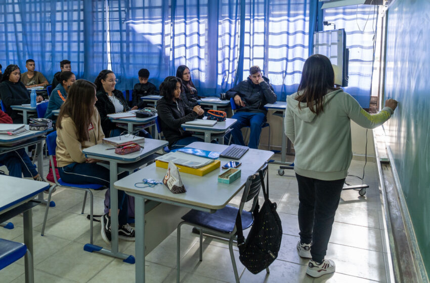  Governo do Paraná amplia ações de cuidado integral nas escolas da rede estadual