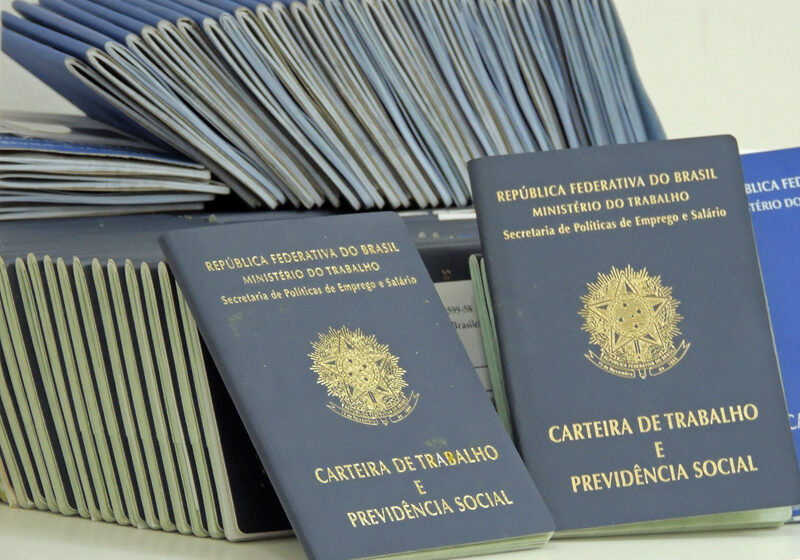 Curitiba gerou 18,49 mil empregos com carteira assinada até maio