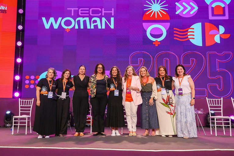 Ministério reforça compromisso com inclusão de mulheres na tecnologia