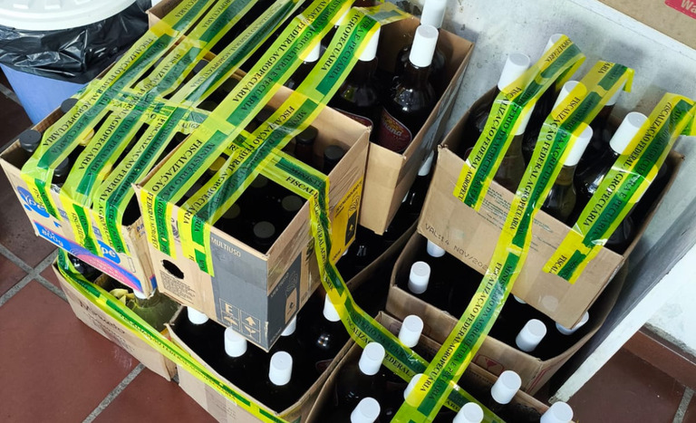  Morretes: Mapa apreende mais de 1.300 litros de bebidas irregulares