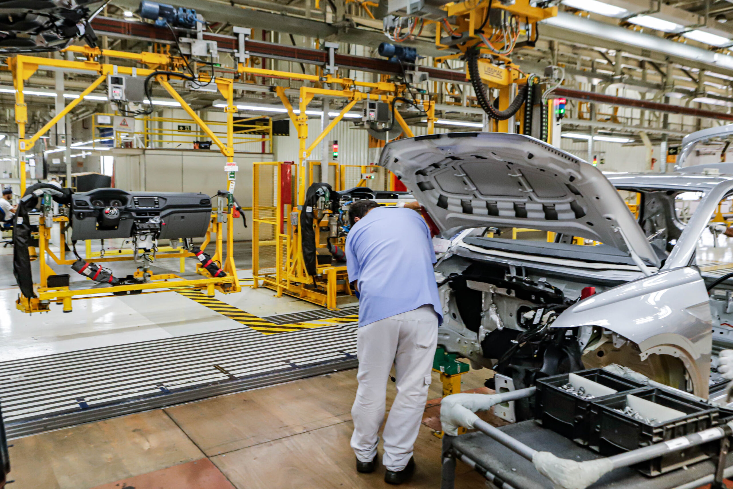 São José dos Pinhais, – Montadora de automóveis Volkswagen, em São José dos Pinhais, Região Metropolitana de Curitiba (RMC).