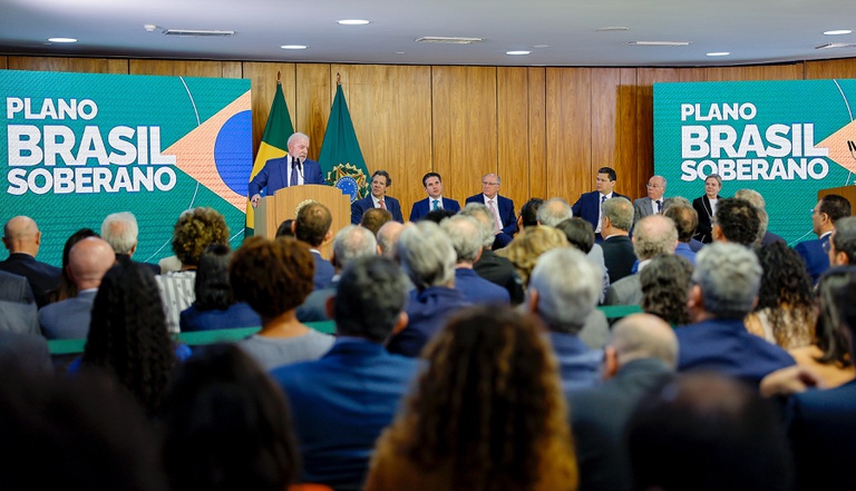 Criação de Câmara Nacional para preservar empregos diante de tarifas dos EUA