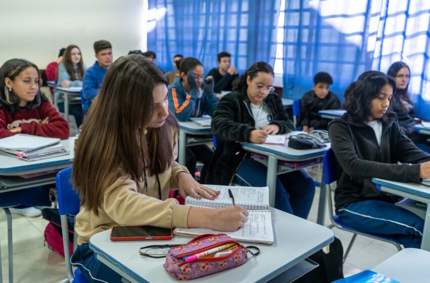 Paraná tem 7 escolas entre as 50 melhores no Enem
