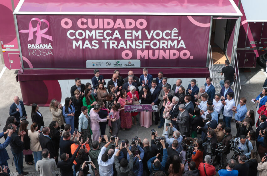 Paraná lança unidade móvel de saúde da mulher