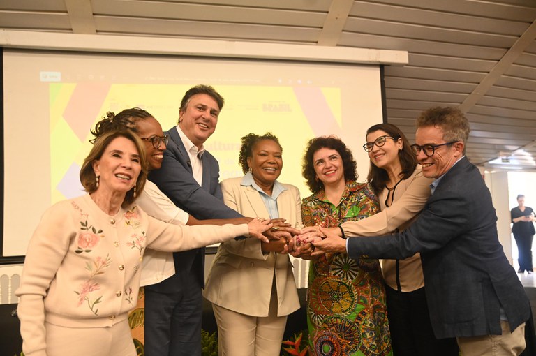  MEC e MinC lançam Arte e Cultura