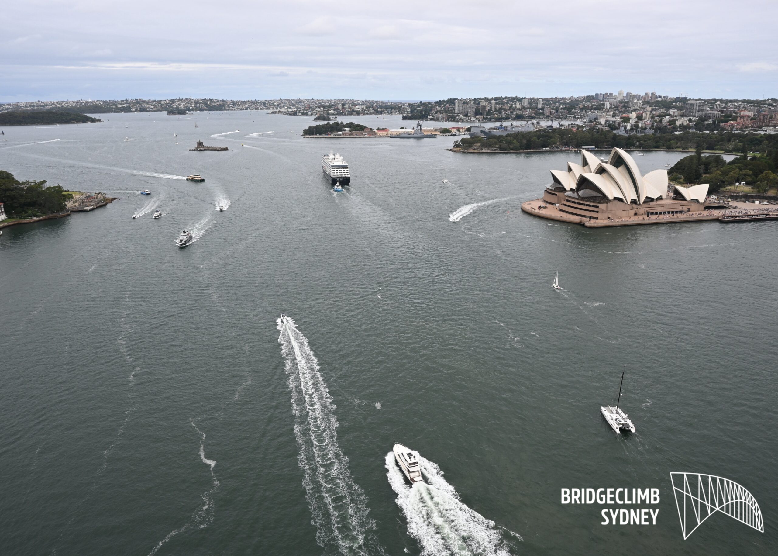 Vista incrível no topo da Sydney Harbour Bridge, com passeio exclusivo pela ponte