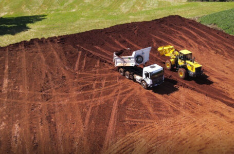 Com investimento de R$ 1,46 bilhão, Paraná amplia frota de máquinas nos municípios
Foto: SEAB